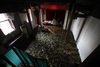 20111204040825-installation_view