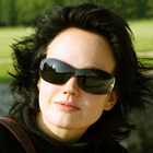 20111026022020-daria