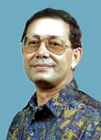 20121002001203-wp50-op131-a11-my_portrait
