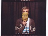 20101118165756-mask_portrait