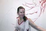 20110513080005-anna_red