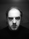 20130415001656-aerni_nose_bleed_black_white_web
