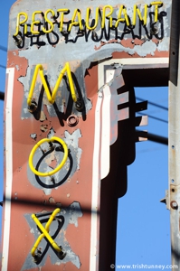 Mox