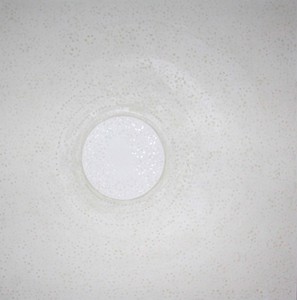 Infinite_white