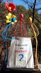 06-2009-ceci_n_est_pas_une_poubelle