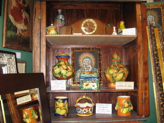 Pinturas de la Escuela Cuzqueña, ceramics from Guanajuato, México,