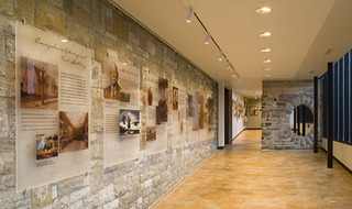 Museum hallway,Photo by Jonathan Hillyer