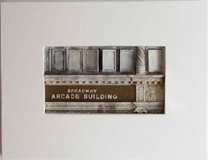 Broadway_arcade_building-1