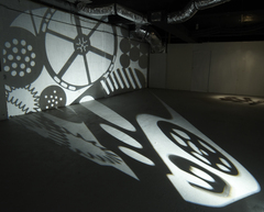 Objects_from_a_kitchen_drawer_aaac_3mb_
