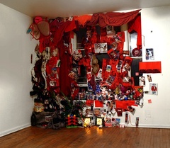 Scarlet_memorial