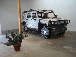 Hummer with cactus,Margarita Cabrera