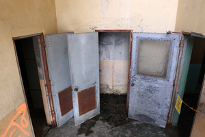 Door3