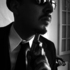 Cesar_con_pistol_01_bw