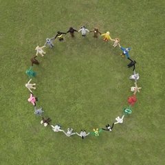 Why Can\'t We All Just Get Along?,Tony Tasset