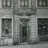 20100824090106-window_shopping