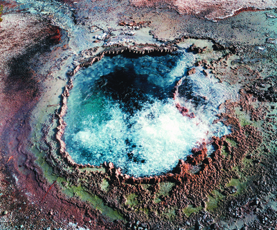 20100826153947-geyser_1small