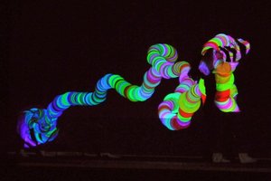 20100921010407-visual_and_music_02