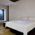 20100930143420-mkg_bl_iv