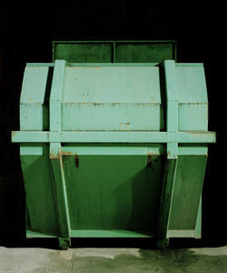 20101005112648-container