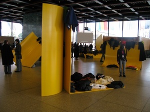 20101012070831-kuri_main