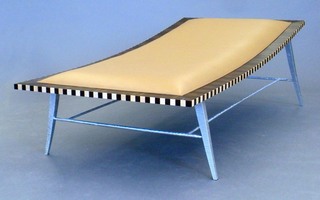 gracilis lounge,Cosmo Barbaro