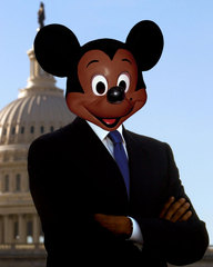 United Colors of Disneyland,Max Papeschi