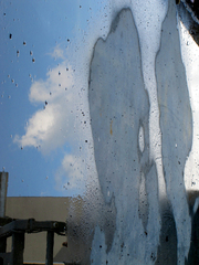 20101121192308-spirit_reflect