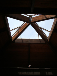 20110110103759-lucent1