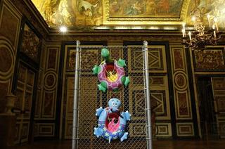 (installation at Versailles, France),Jeff Koons