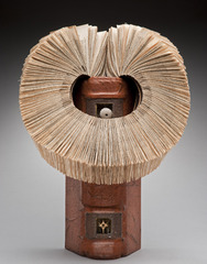 20110301074420-totem10_4-4x6
