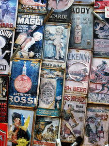 20110317172559-tin_signs