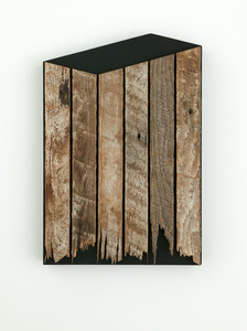 20110322225836-black_box1