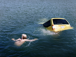 20110405092041-alexprager58