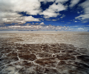 20110423050840-salar_de_uyuni