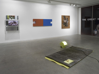 Install shot of \'The Great White Way Goes Black\',