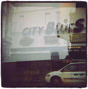 20110526212822-cityblues