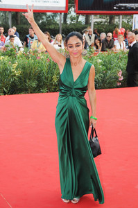 20110526214527-women_without_men_red_carpet_66th_venice_film_zfhsjr_q0ptl