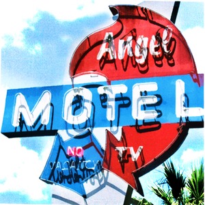 20110531153955-angel_motel