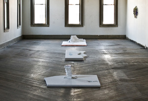 20110628002617-loewen_sites_installation