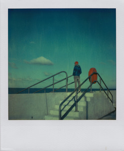 20110706044014-harbourwall