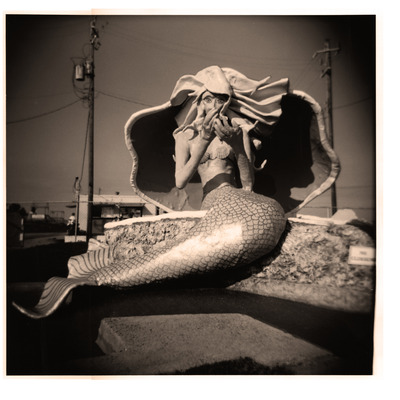 20110726163223-pinky_galveston_mermaid