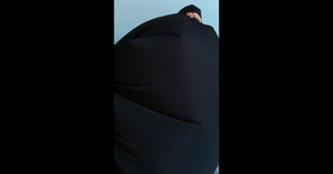 20110819162643-plumbcardimagewoman_with_burqua_still_3