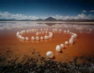 Vanishing Traces, Soft Horizons Series,Scarlett Hooft Graafland
