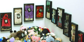 Historia de las pequeñas efigies,Annette Messager