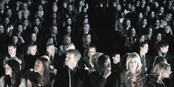 20110902211006-photography_kayemeerunwayaudience