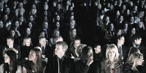 20110902211006-photography_kayemeerunwayaudience