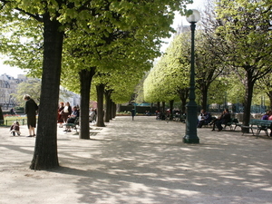 20110907155519-paris_select_059