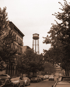 20110908081832-sentinel_over_milton_street
