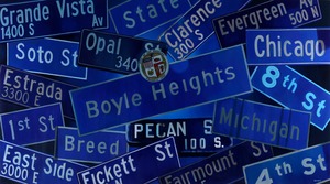 20110927075054-002_fabian_debora_street_signs