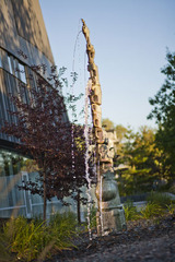 ,Tim Hawkinson